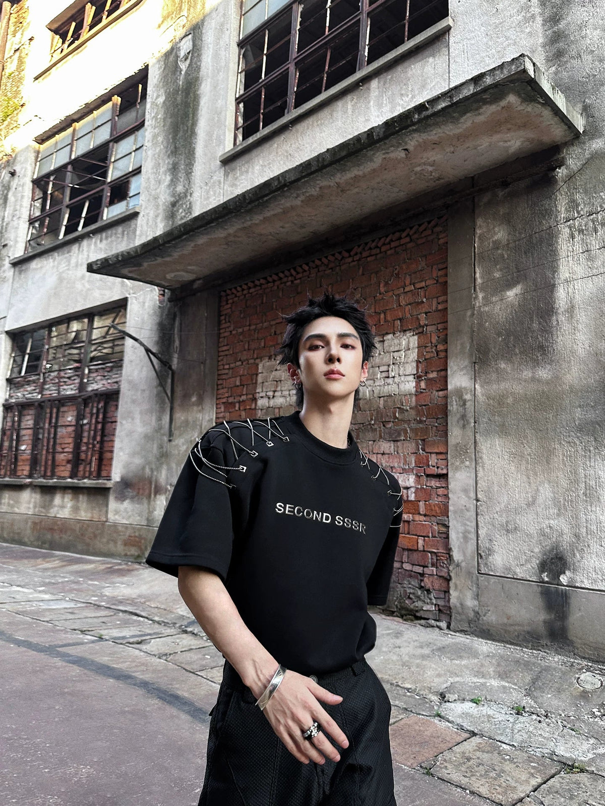 Second Signal Chainlace Tee - Notkicks