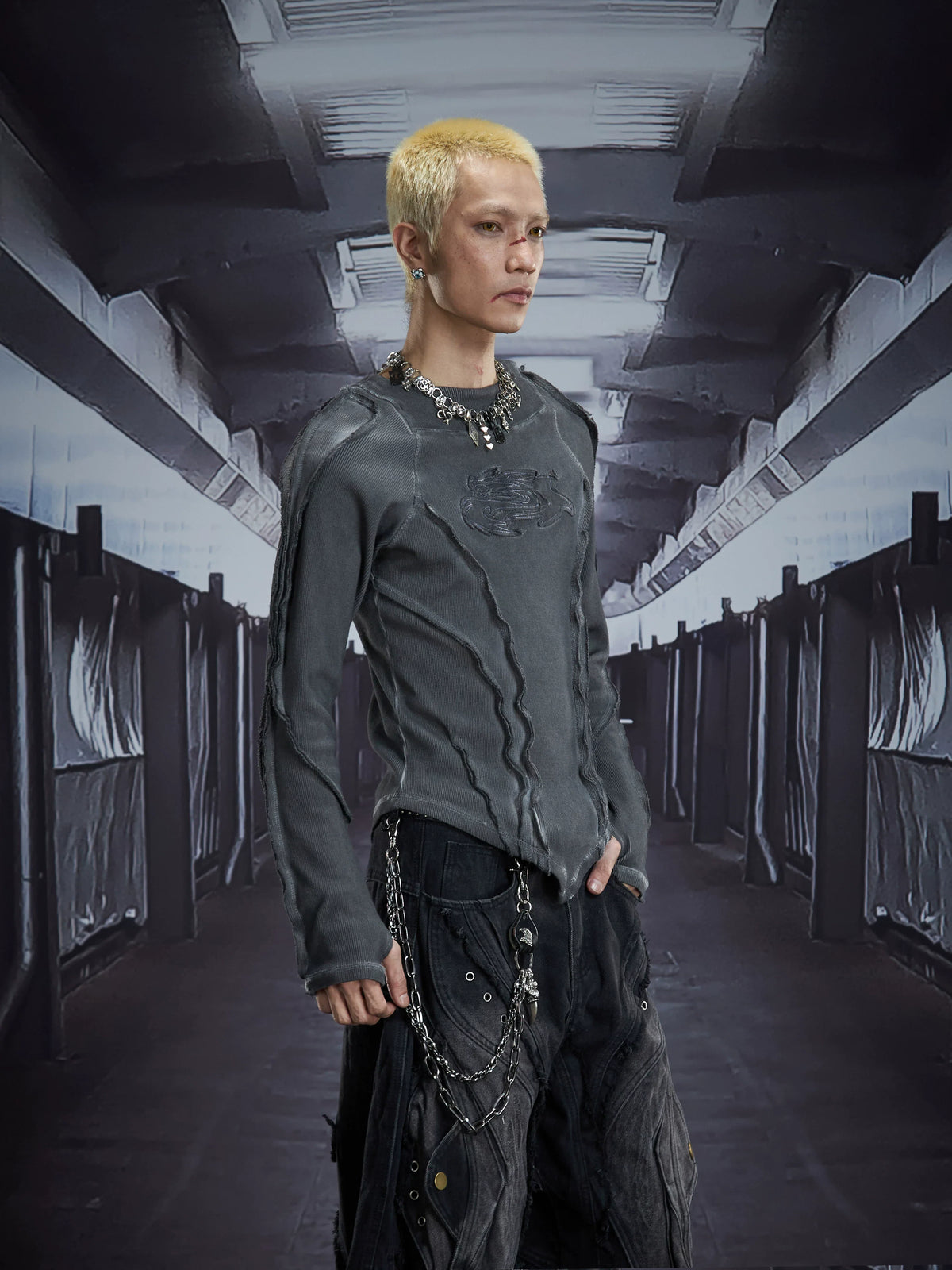 Spectral Spine Ruched Longsleeve Top - Notkicks
