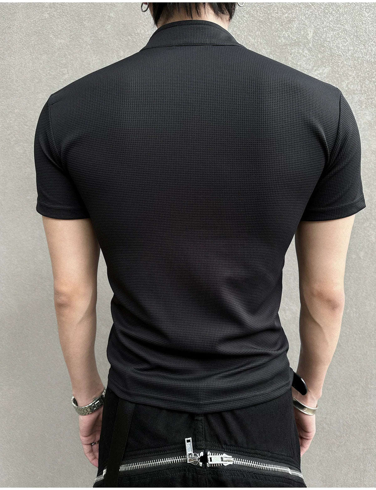 Frostgrid Sculpt Zip Mock Tee - Notkicks