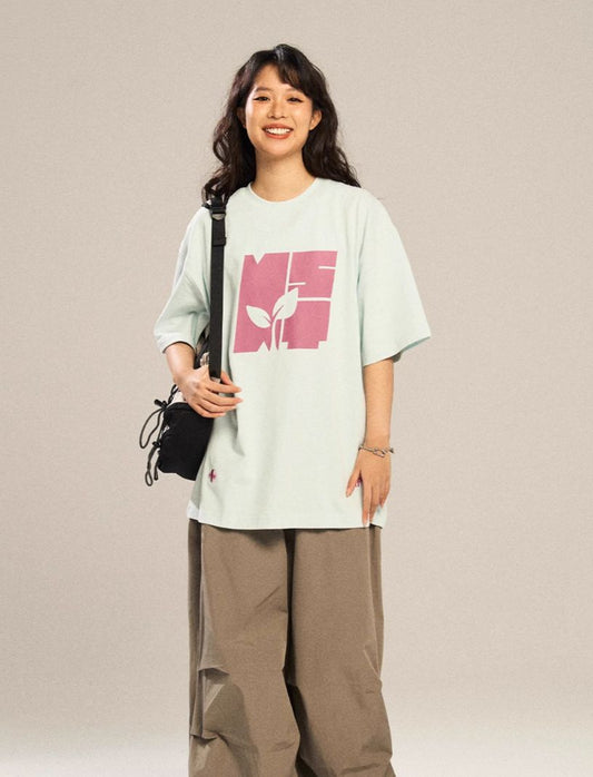 Graphic T-Shirt With Contrast Logo - Notkicks