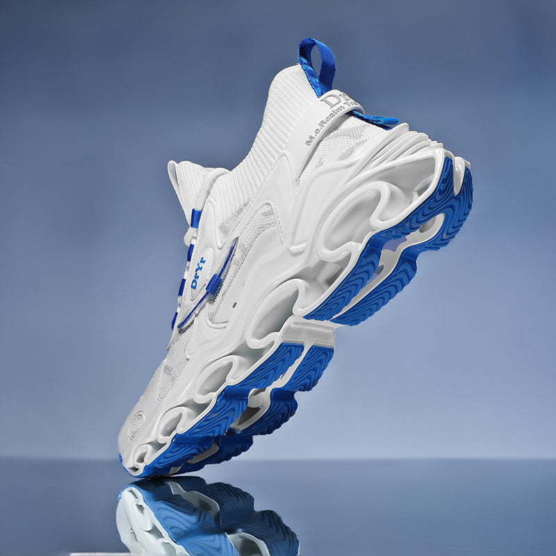 Side profile of Myth Power T84 sneakers showing the 6.5cm chunky tectonic sole