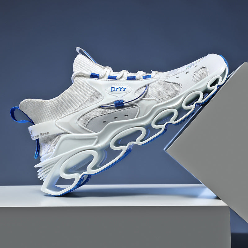 Side profile of Myth Power T84 sneakers showing the 6.5cm chunky tectonic sole