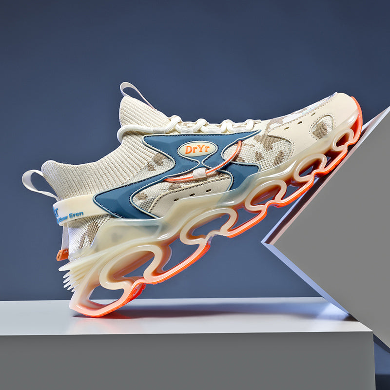 Side profile of Myth Power T84 sneakers showing the 6.5cm chunky tectonic sole