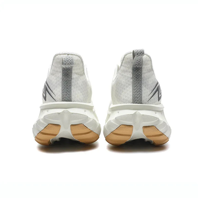 Horizon Low T84 Sneakers - Luxuryurbanwear