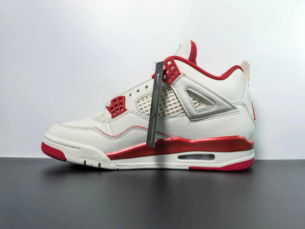 Air Jordan 4 Retro - Elevate Your Style and Comfort