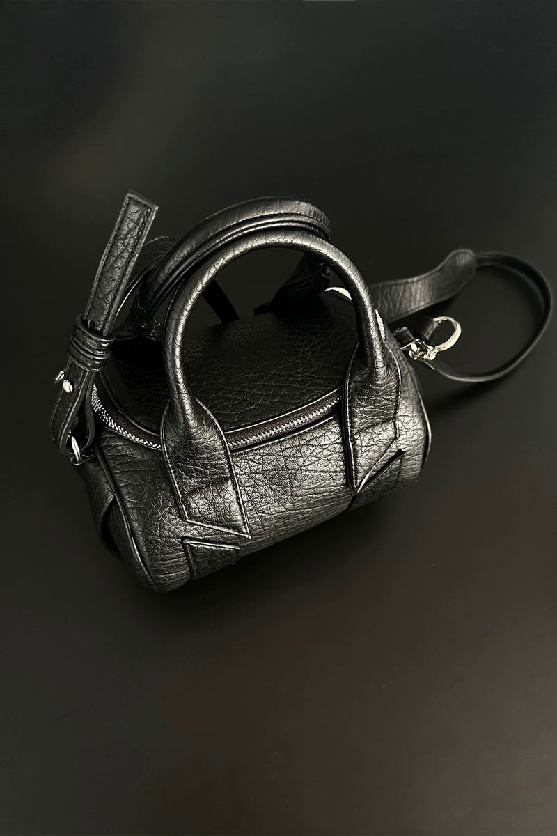 Studded Boston Barrel Bag - Notkicks