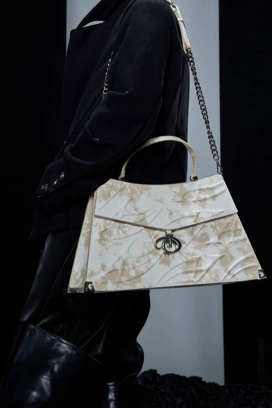 Embossed Metal Buckle Vintage Tote Bag - Notkicks