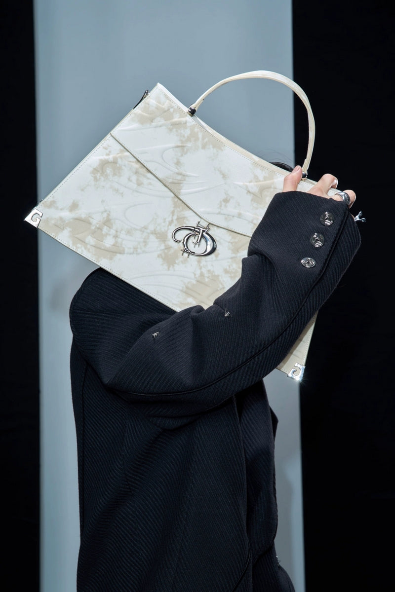 Embossed Metal Buckle Vintage Tote Bag - Notkicks