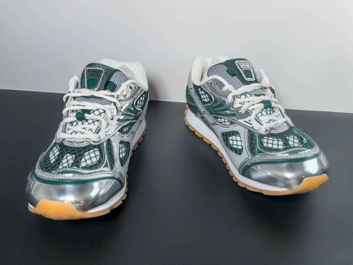 Venetian Azure T84 - Limited Emerald Chrome Edition