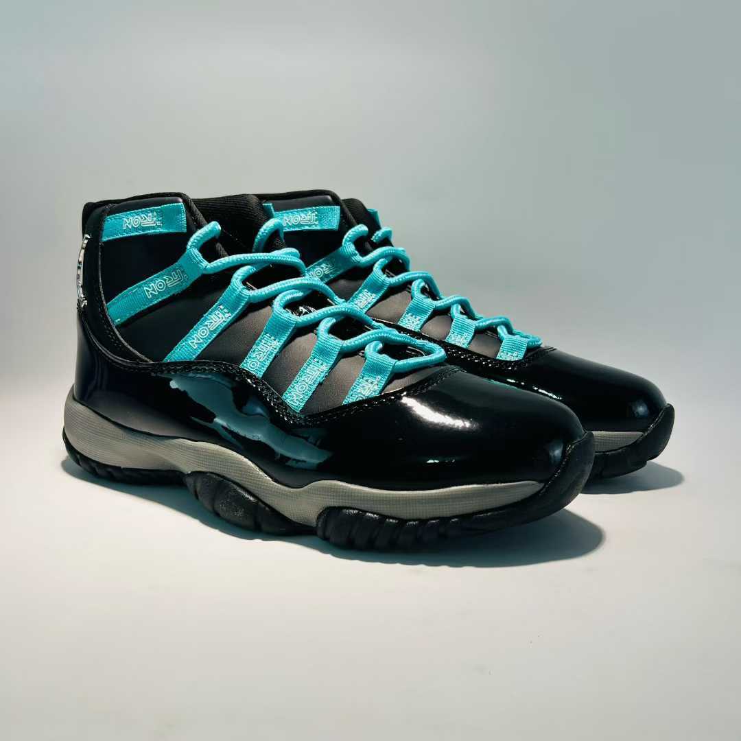 Air Jordan 11 Retro - A Timeless Sneaker Icon