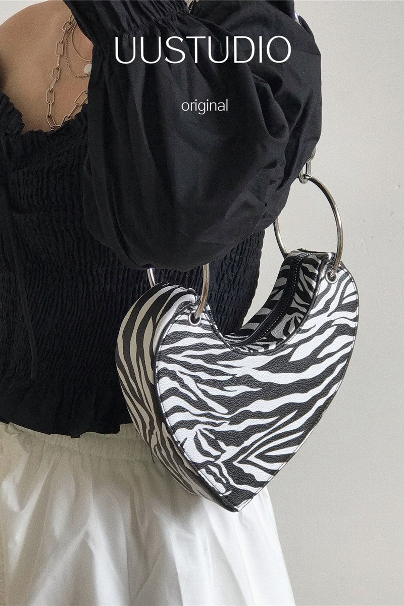 Heart-Shaped Mini Bag - Notkicks
