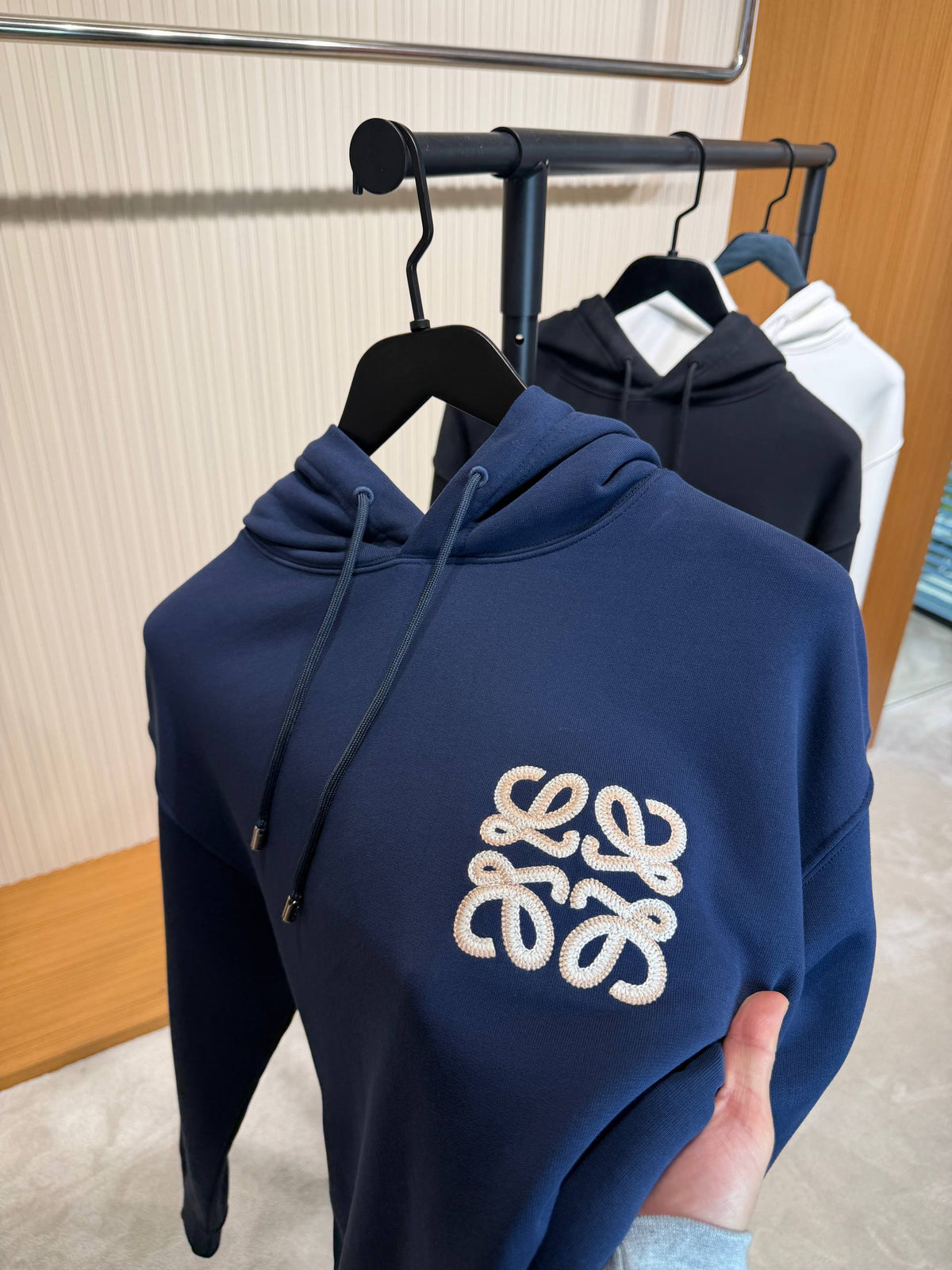 Loewe Hoodie 001