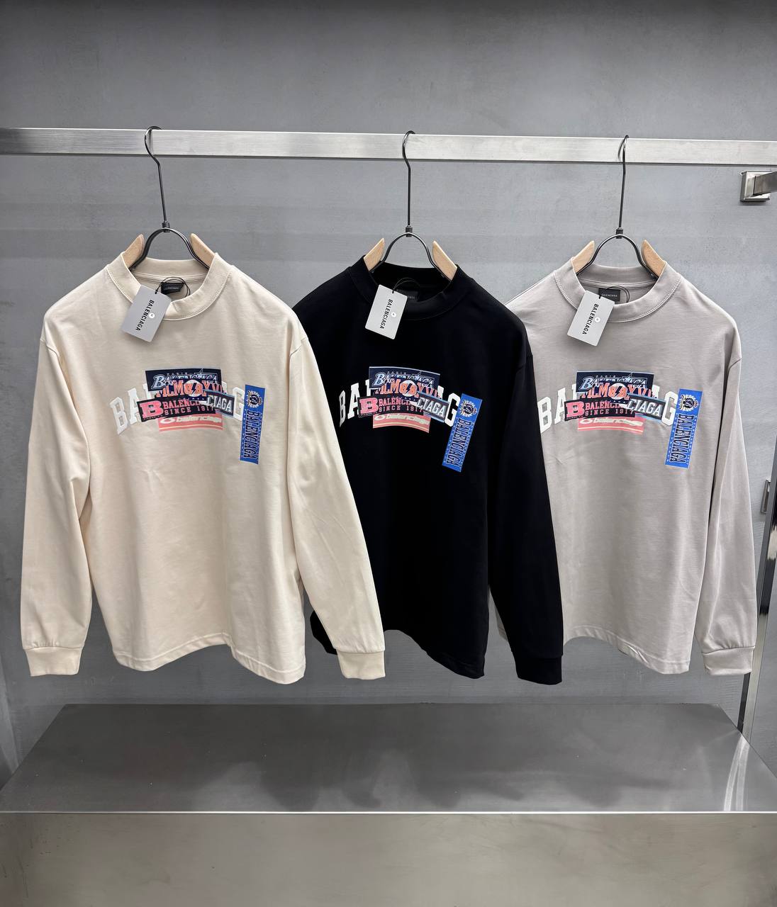 Balenciaga Sweatshirt 004