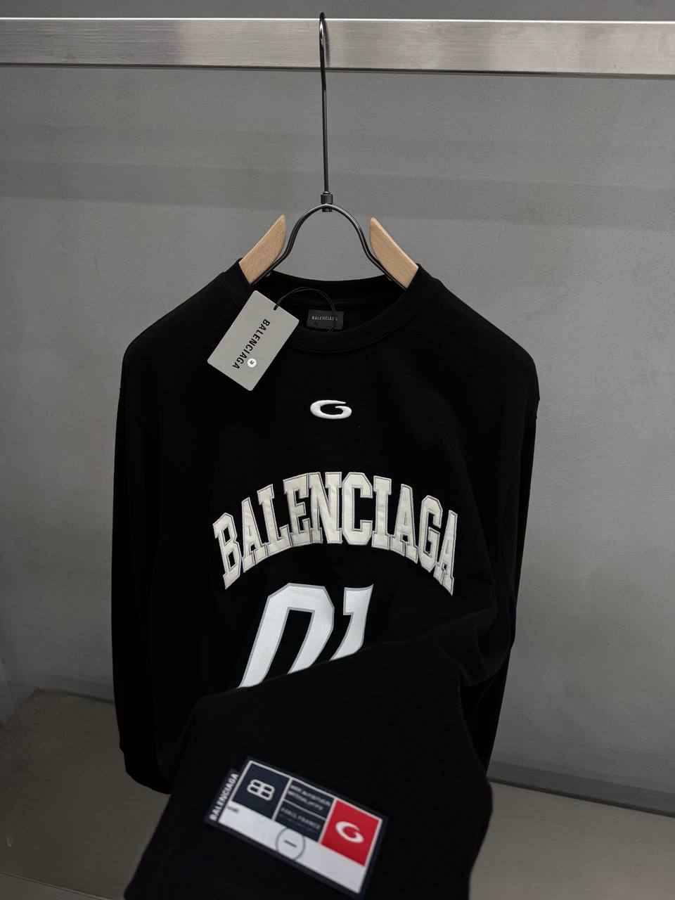 Balenciaga Sweatshirt