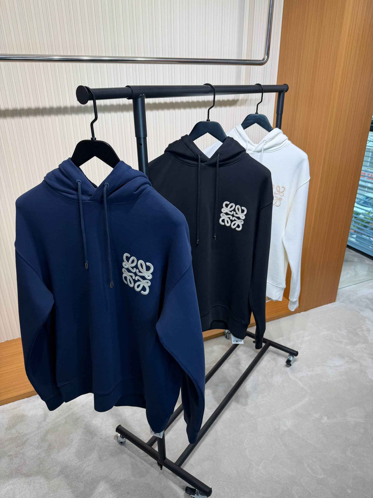 Loewe Hoodie 001