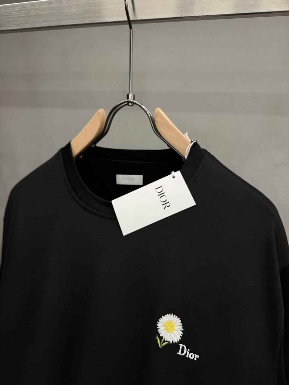 Dior T-Shirt