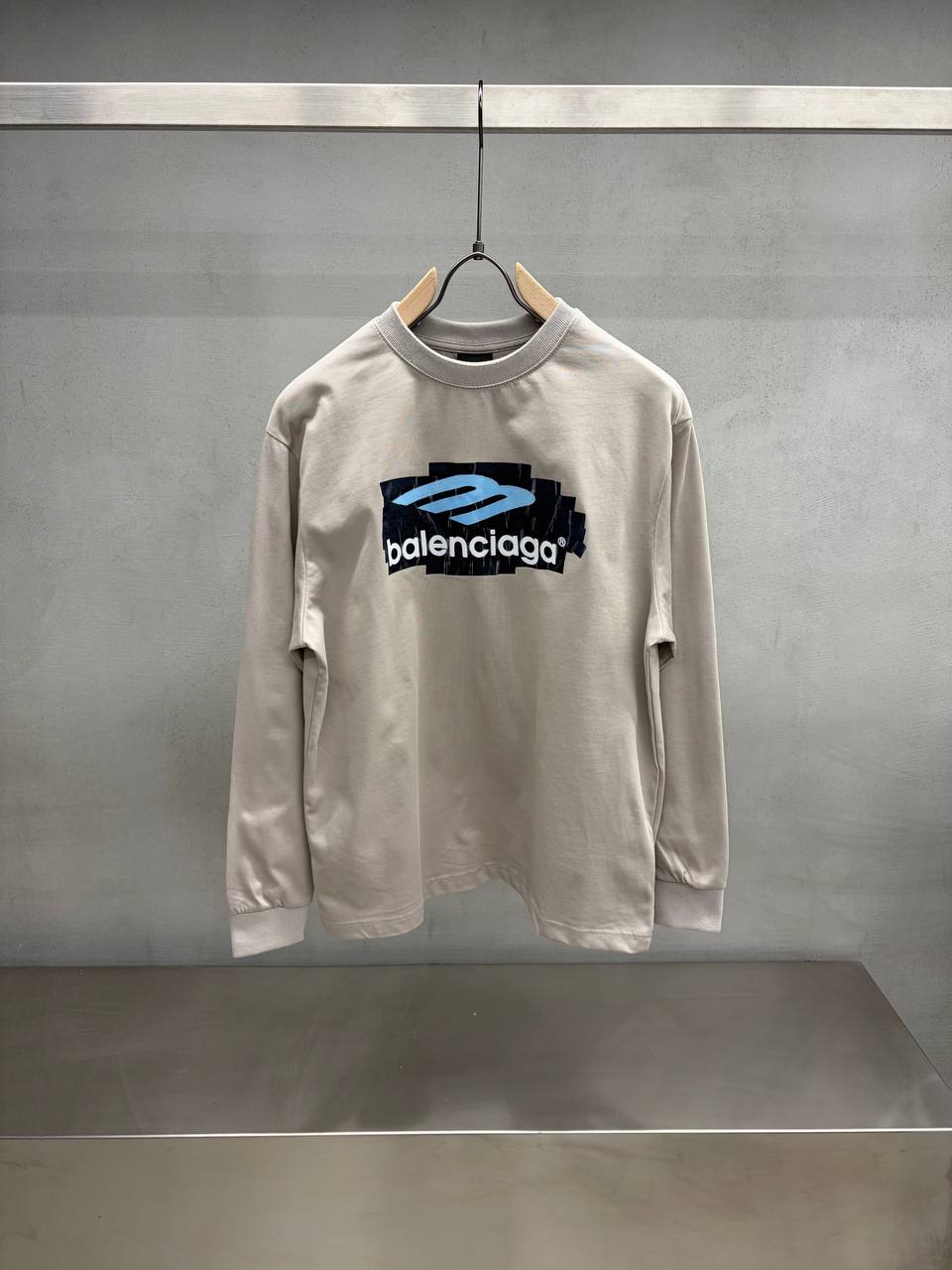 Balenciaga Sweatshirt 005