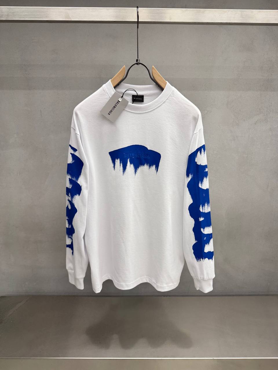 Balenciaga Sweatshirt 003