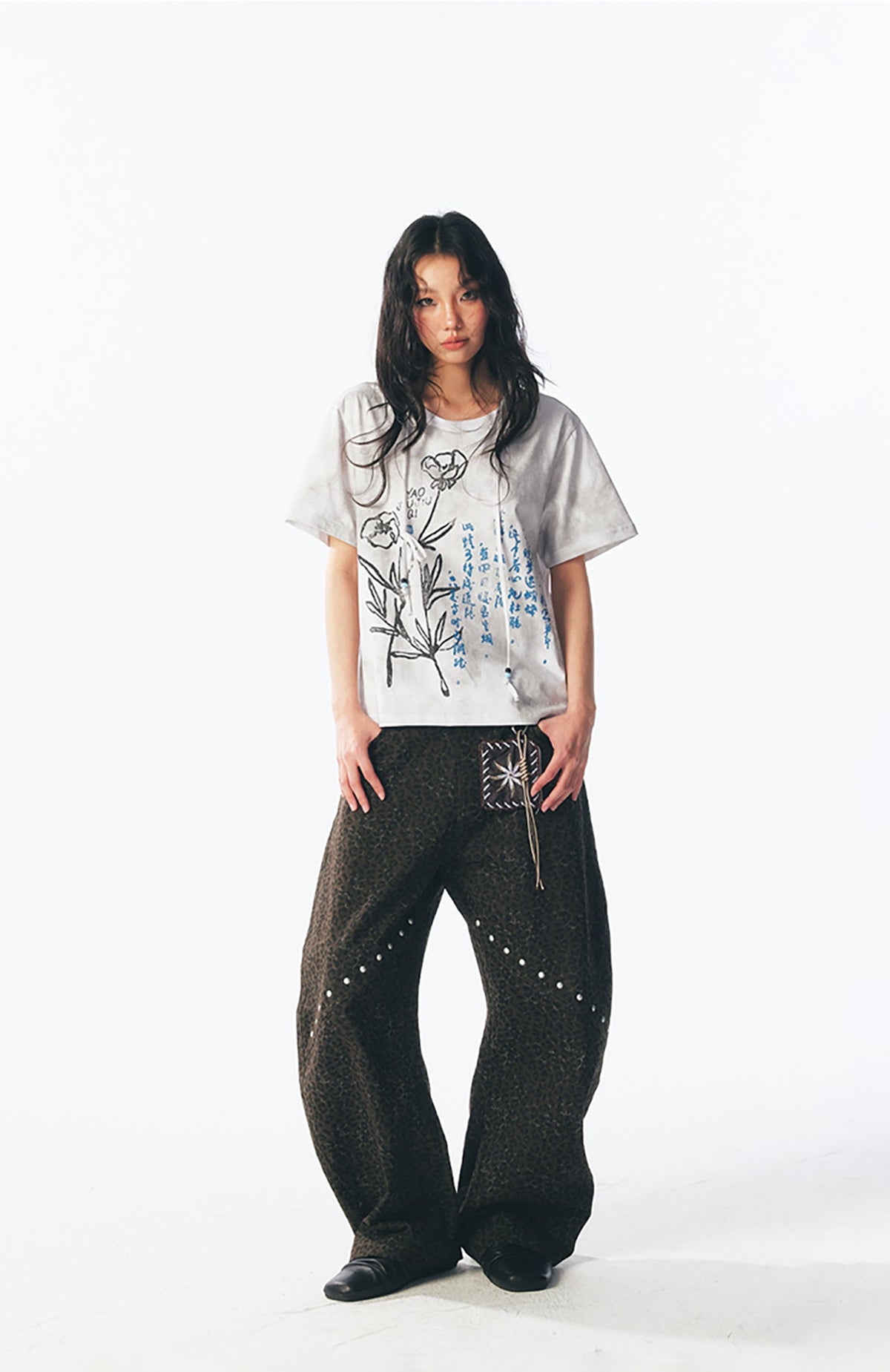 Blue Script Floral Cotton Tee - Notkicks