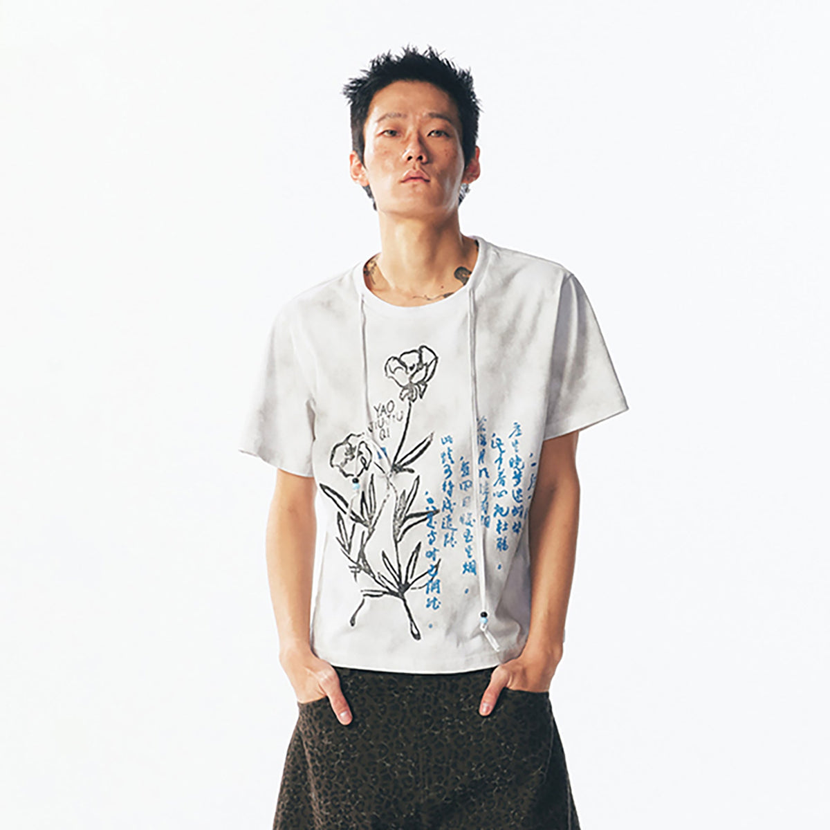 Blue Script Floral Cotton Tee - Notkicks